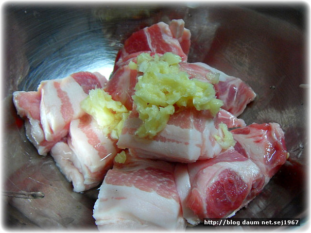 돼지고기 김치 두루치기 | 인스티즈